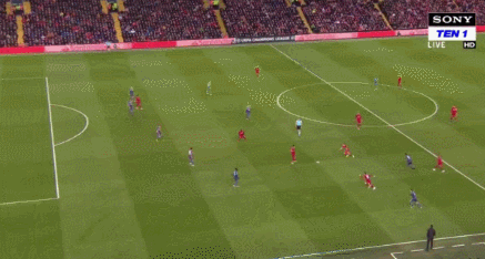 穆里尼奥：这是美妙的夜晚，我们掌控了比赛理应战胜那不勒斯（穆帅：美妙之夜，我们统治比赛，击败那不勒斯实至名归）