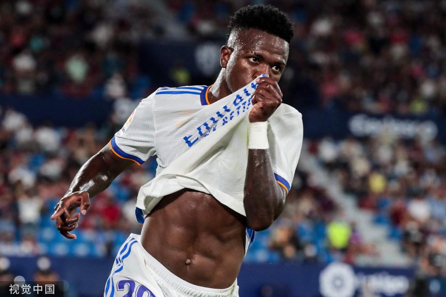 图片报：为回归多特，桑乔愿意放弃目前一半薪水（图片报：桑乔为重返多特愿降薪50%）