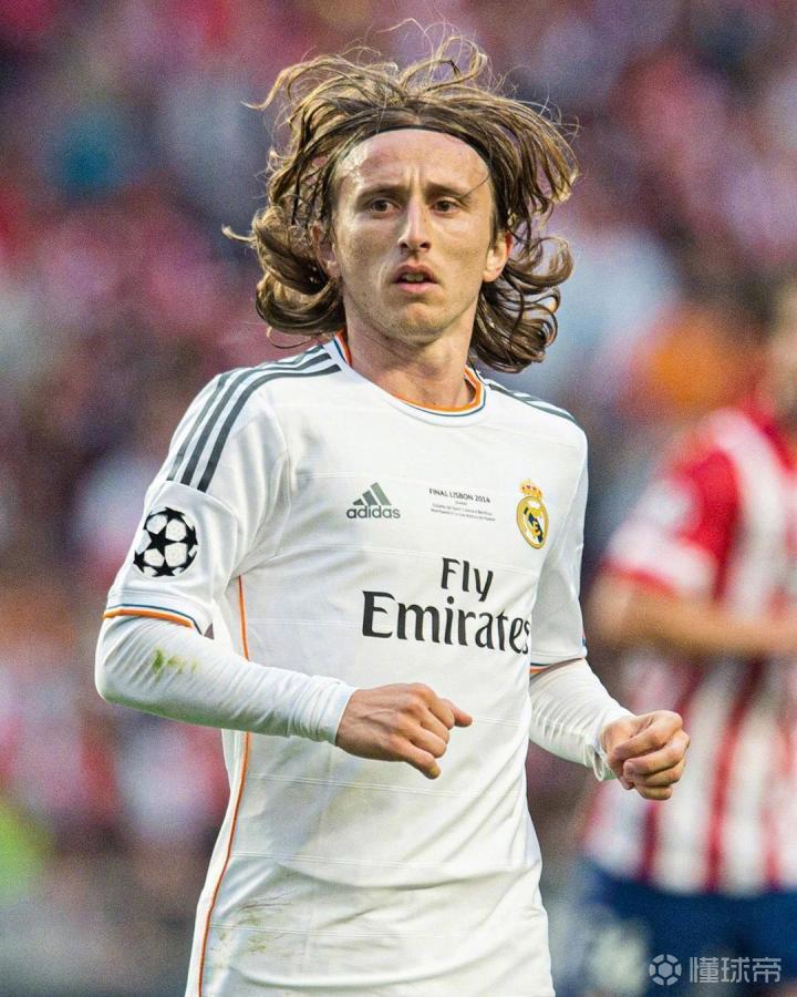 苏超南京主帅：业余球员比赛有6万多人观战，在西班牙见不到（曾执教苏超的南京主帅：业余比赛涌入6万+观众，西班牙难见）