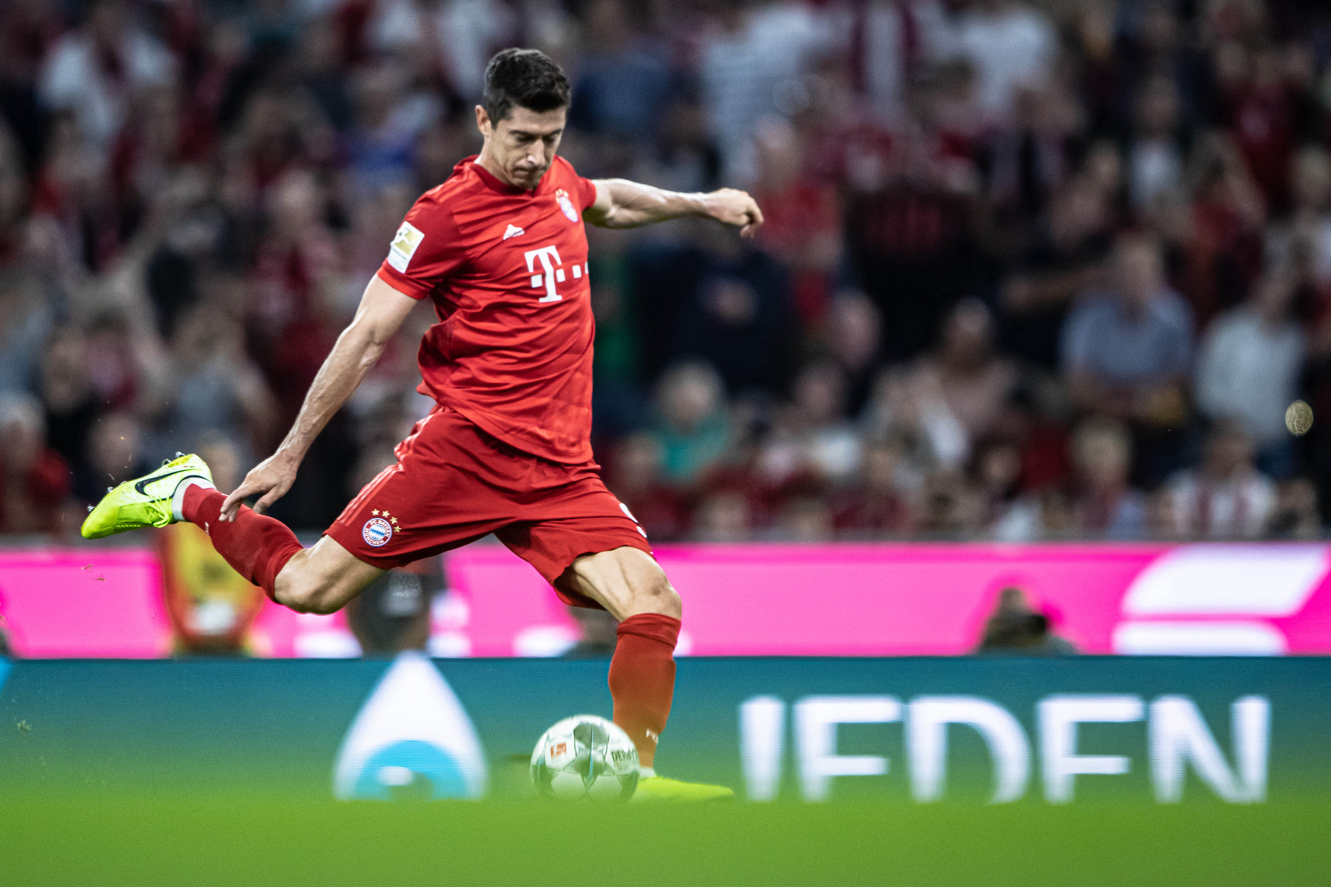 拉诺基亚：当年孔蒂想让我加盟尤文，但在国米拿冠军感觉不同（拉诺基亚：孔蒂曾邀我投尤文，但在国米夺冠的感觉截然不同）