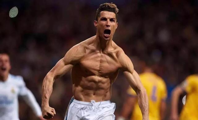 康宁汉姆：盛赞队友拥有振金手指，盼其冲击最佳防守球员（康宁汉姆力赞队友具“振金之手”，期待其角逐最佳防守球员）