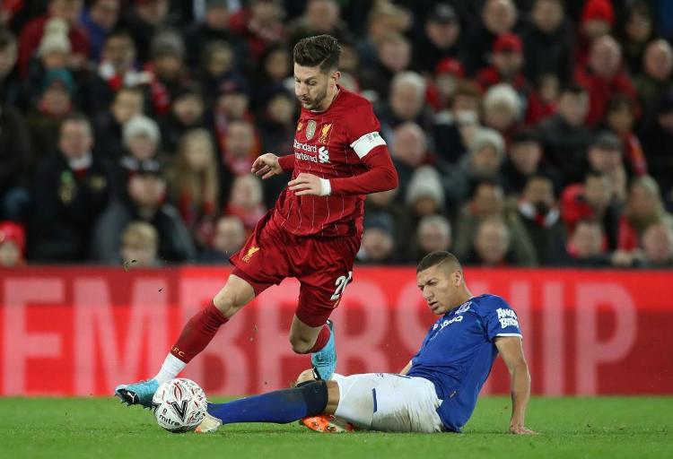 国米4-0横扫劲敌：劳塔罗连场破门状态回归，恩里克助攻令人欣喜（国米4-0大胜强敌：劳塔罗连续破门状态回暖，恩里克助攻亮眼）