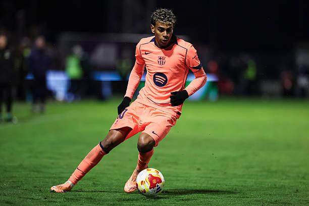 雄鹿内线统治令对手无解（雄鹿禁区碾压 对手无计可施）