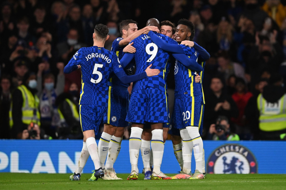 弗里克：拉菲尼亚回归对球队非常利好，我们仍有需要改进之处（弗里克：拉菲尼亚复出有助球队，但我们仍有提升空间）